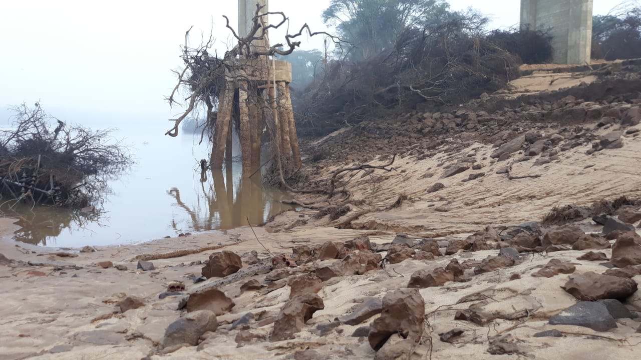 Jacuí abaixo dos 6 metros nas imagens de um pescador.